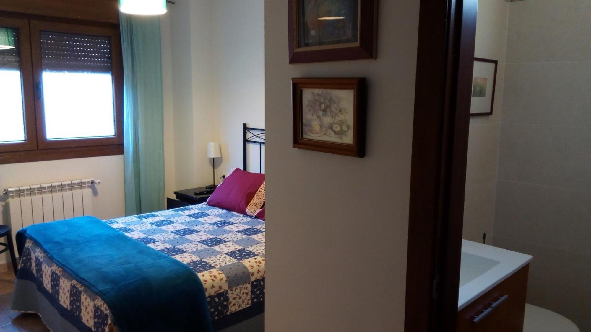 Rooms Peregrinos B Casa Alicia Rosal ภายนอก รูปภาพ