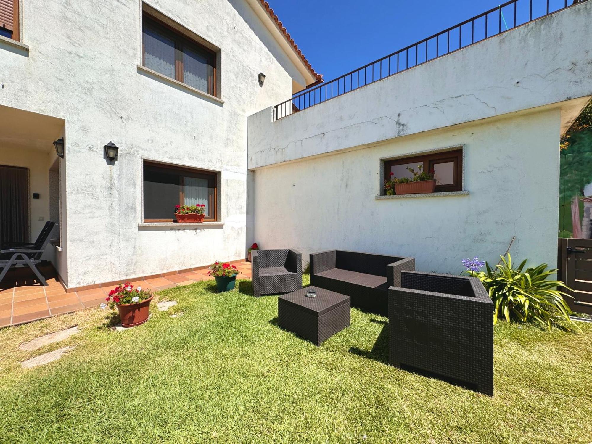 Rooms Peregrinos B Casa Alicia Rosal ภายนอก รูปภาพ