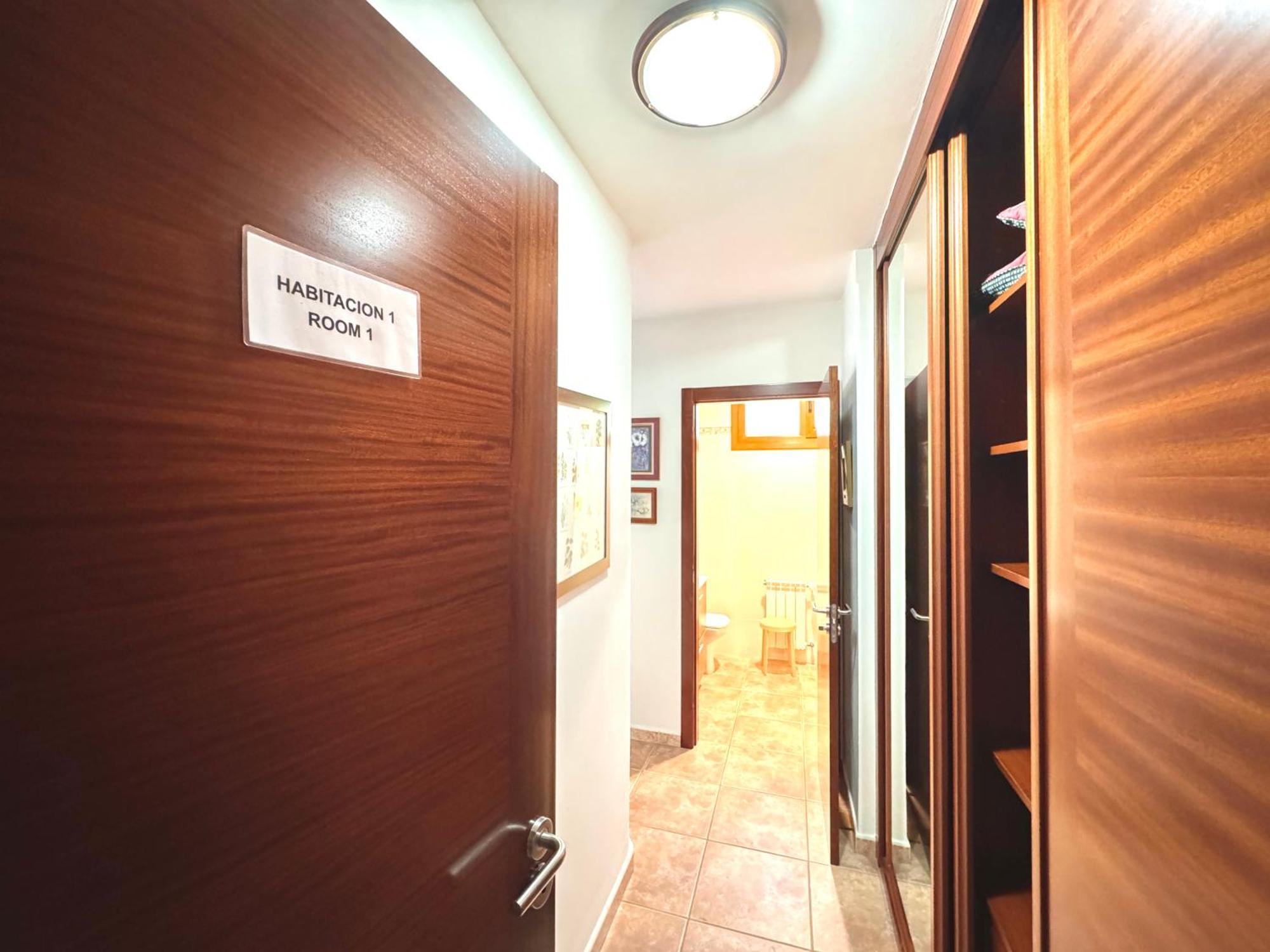 Rooms Peregrinos B Casa Alicia Rosal ภายนอก รูปภาพ