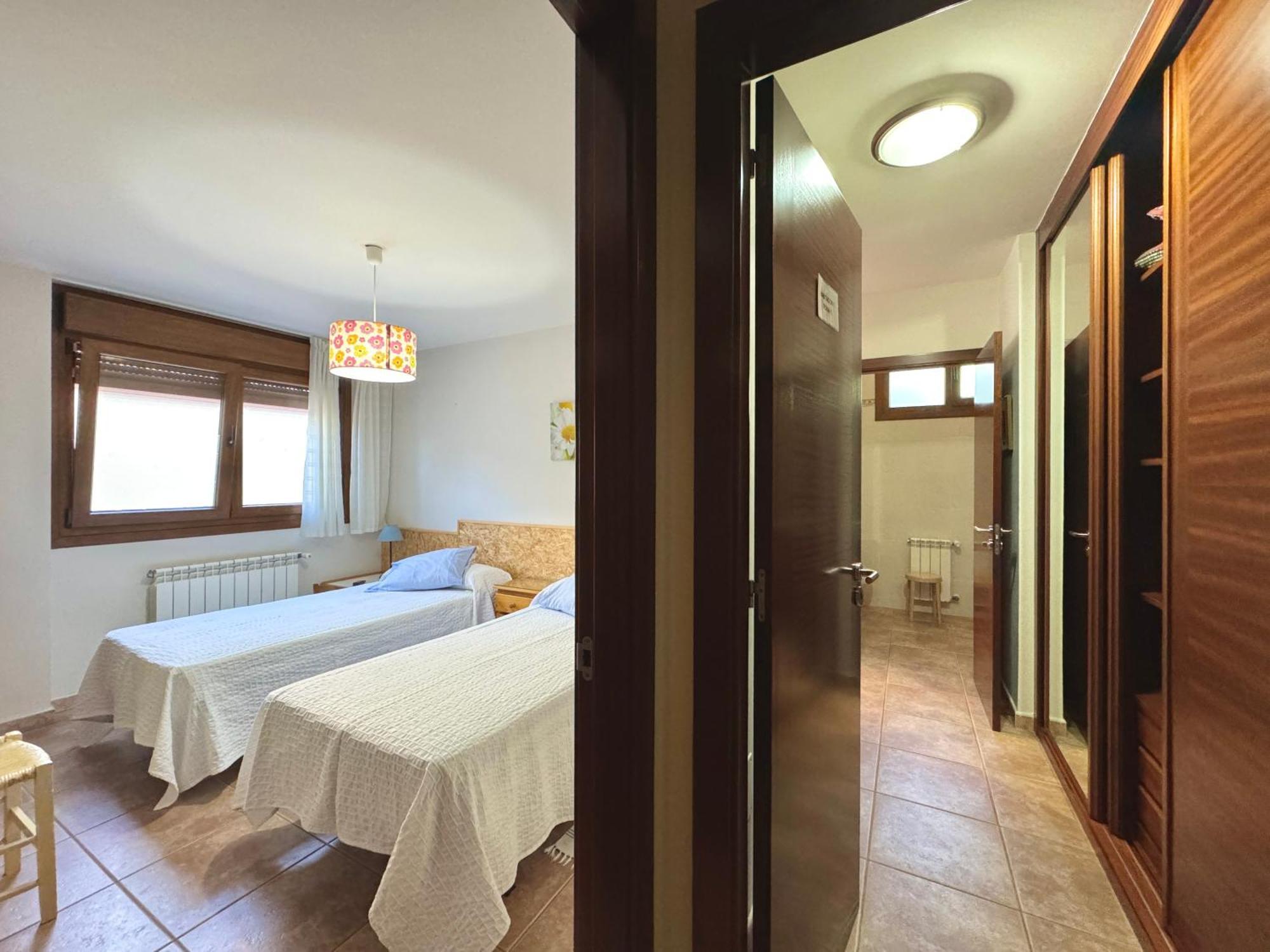 Rooms Peregrinos B Casa Alicia Rosal ภายนอก รูปภาพ